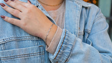 Load image into Gallery viewer, Luxe Silver Delicate Paper Clip Bracelet