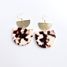 Load image into Gallery viewer, Harper Earrings - Cowhide