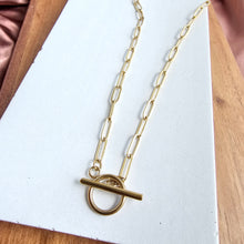 Load image into Gallery viewer, Luxe Gold Paper Clip Chain - 16"