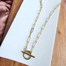 Load image into Gallery viewer, Luxe Gold Paper Clip Chain - 18"