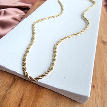 Load image into Gallery viewer, Luxe Gold Rope Chain - 16"