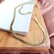 Load image into Gallery viewer, Luxe Gold Herringbone Chain - 20"