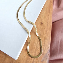 Load image into Gallery viewer, Luxe Gold Delicate Herringbone Chain - 16"