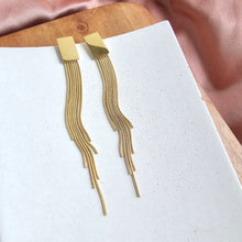 Load image into Gallery viewer, Luxe Gold Tatiana