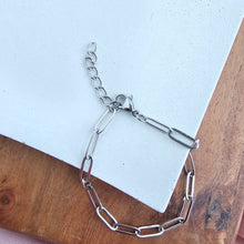 Load image into Gallery viewer, Luxe Silver Paper Clip Bracelet