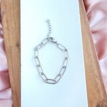 Load image into Gallery viewer, Luxe Silver Chunky Paper Clip Bracelet