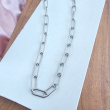 Load image into Gallery viewer, Luxe Silver Chunky Paper Clip Chain - 18"