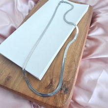 Load image into Gallery viewer, Luxe Silver Herringbone Chain - 20"