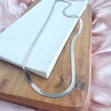 Load image into Gallery viewer, Luxe Silver Herringbone Chain - 20"