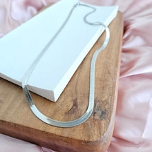 Load image into Gallery viewer, Luxe Silver Herringbone Chain - 20"