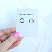 Load image into Gallery viewer, Luxe Silver Oriana Studs - Medium