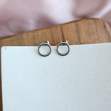 Load image into Gallery viewer, Luxe Silver Oriana Studs - Small
