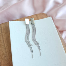 Load image into Gallery viewer, Luxe Silver Tatiana