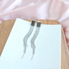 Load image into Gallery viewer, Luxe Silver Tatiana