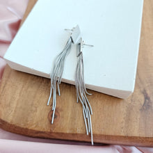 Load image into Gallery viewer, Luxe Silver Tatiana