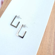 Load image into Gallery viewer, Luxe Silver Goldi Hoops