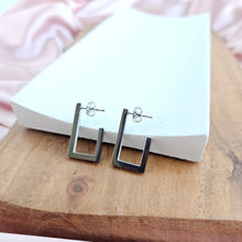 Load image into Gallery viewer, Luxe Silver Goldi Hoops