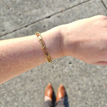 Load image into Gallery viewer, Luxe Gold Chunky Paper Clip Bracelet