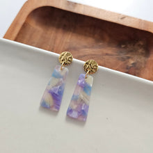 Load image into Gallery viewer, Mia Mini Earrings - Dreamy