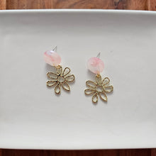 Load image into Gallery viewer, Lily Earrings - Iridescent Pastel