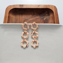Load image into Gallery viewer, Delilah Earrings - Peach