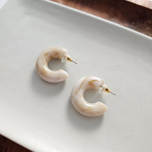 Load image into Gallery viewer, Chloe Hoops - Neutral