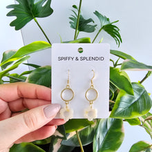 Load image into Gallery viewer, Poppy Earrings - Cream