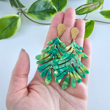 Load image into Gallery viewer, Palm Earrings - Green