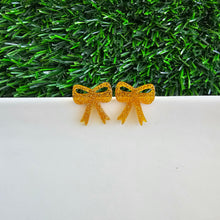 Load image into Gallery viewer, Bow Studs - Yellow Gold Glitter