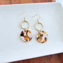 Load image into Gallery viewer, Rylee Earrings - Caramel Latte
