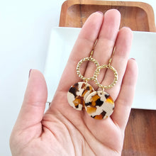 Load image into Gallery viewer, Rylee Earrings - Caramel Latte