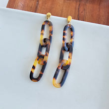 Load image into Gallery viewer, Charlotte Earrings - Tortoise