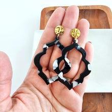 Load image into Gallery viewer, Talia Earrings - Onyx Black