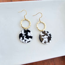 Load image into Gallery viewer, Rylee Earrings - Black & White