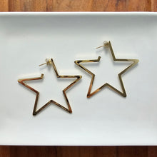 Load image into Gallery viewer, Luxe Star Hoops - Gold