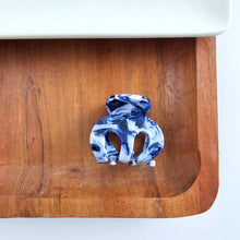 Load image into Gallery viewer, Claire Hair Claw Trio - Turquoise, Breezy White, and Ocean Waves