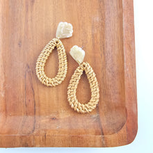 Load image into Gallery viewer, Malia Earrings - Dark Rattan