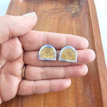 Load image into Gallery viewer, Betty Studs - Glacier Blue