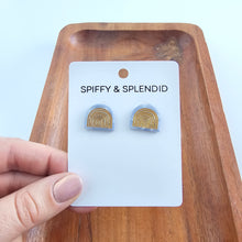 Load image into Gallery viewer, Betty Studs - Glacier Blue