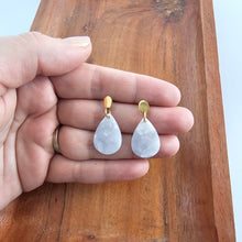 Load image into Gallery viewer, Leah Earrings - Pearl
