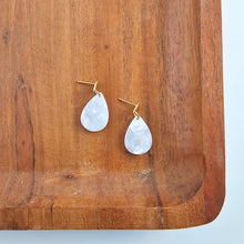 Load image into Gallery viewer, Leah Earrings - Pearl