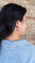 Load image into Gallery viewer, Luxe Harlow Hoops - Silver