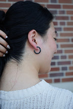 Load image into Gallery viewer, Cam Mini Hoops - Black