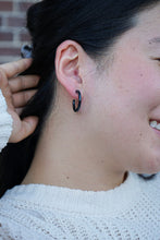 Load image into Gallery viewer, Cam Mini Hoops - Black