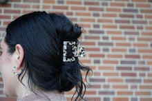 Load image into Gallery viewer, Carly Hair Claw - Chai Tea