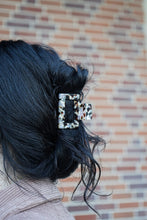 Load image into Gallery viewer, Carly Hair Claw - Chai Tea