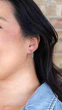 Load image into Gallery viewer, Luxe Tatum Hoops - Silver