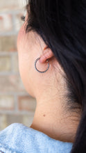 Load image into Gallery viewer, Luxe Tatum Hoops - Silver