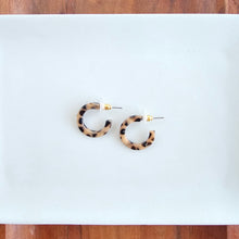 Load image into Gallery viewer, Micro Cam Mini Hoops - Cheetah