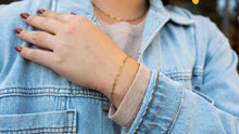 Load image into Gallery viewer, Luxe Gold Delicate Paper Clip Bracelet